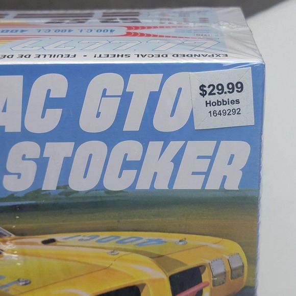 MPC Pontiac GTO Super Stocker 1:25 Scale Plastic Model Car Kit - Picture 9 of 10